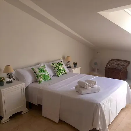Atico Gredos Apartmán