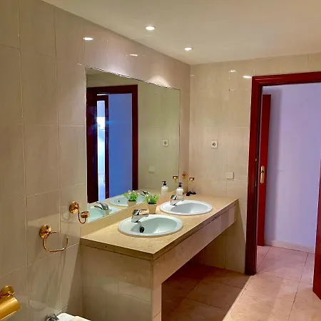 Atico Gredos Apartment